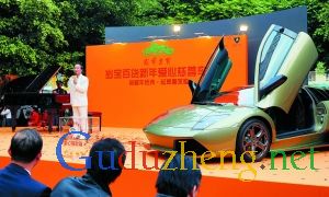 6.8萬元！自閉癥兒童油畫拍出“天價”